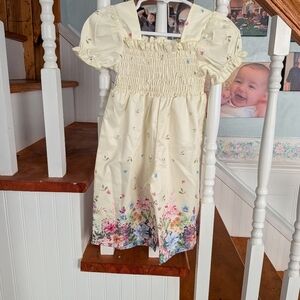 Easter 🐣 Smocked Puff Sleeve Floral Border Jumper in Pale Yellow